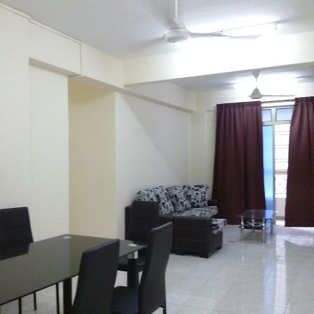 Live Com Hotel Johor Bahru Exterior foto
