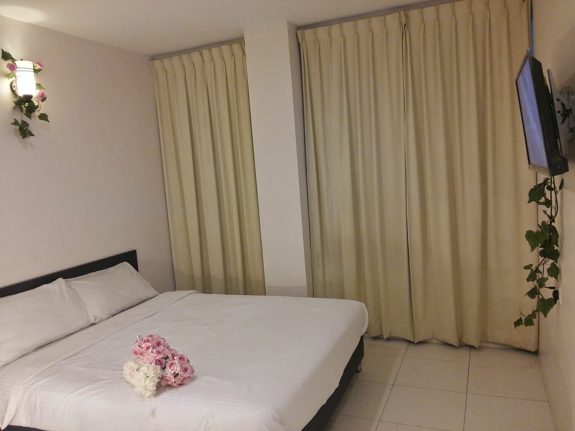 Live Com Hotel Johor Bahru Exterior foto